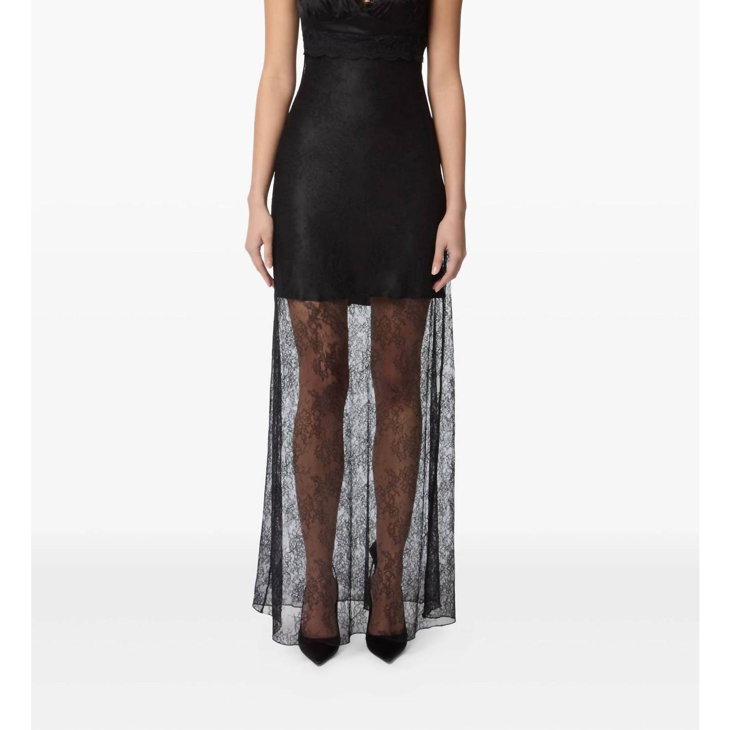 New Nina Ricci Ruffled Short Sleeves In Lace Long Dress In Black